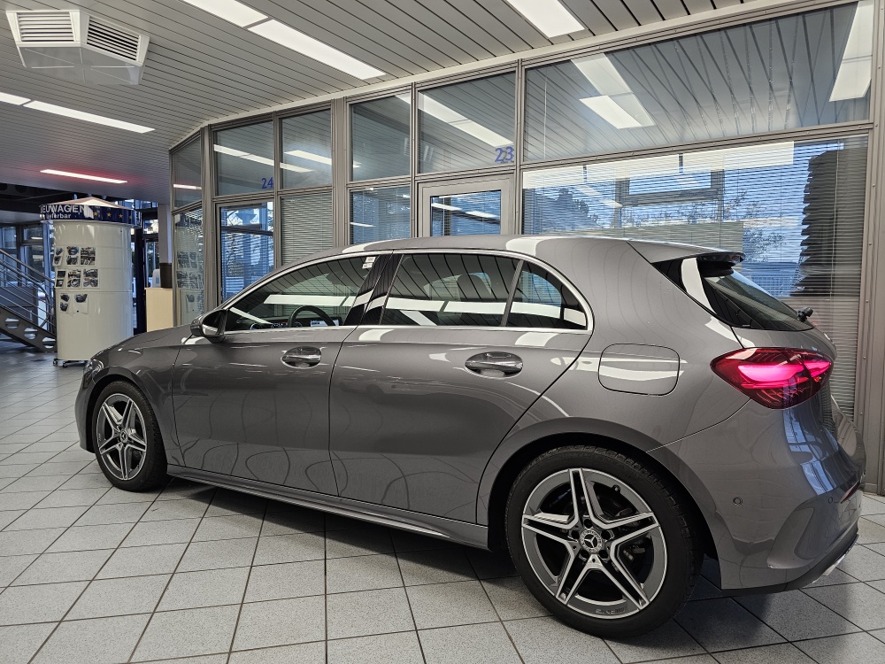 Mercedes-Benz A 180 – Foto 37