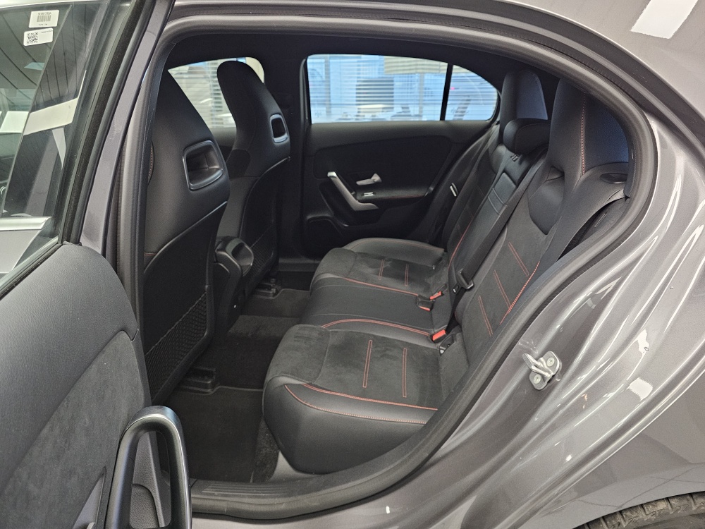 Mercedes-Benz A 180 – Foto 4