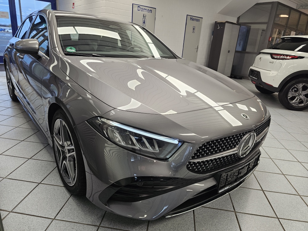Mercedes-Benz A 180 – Foto 40