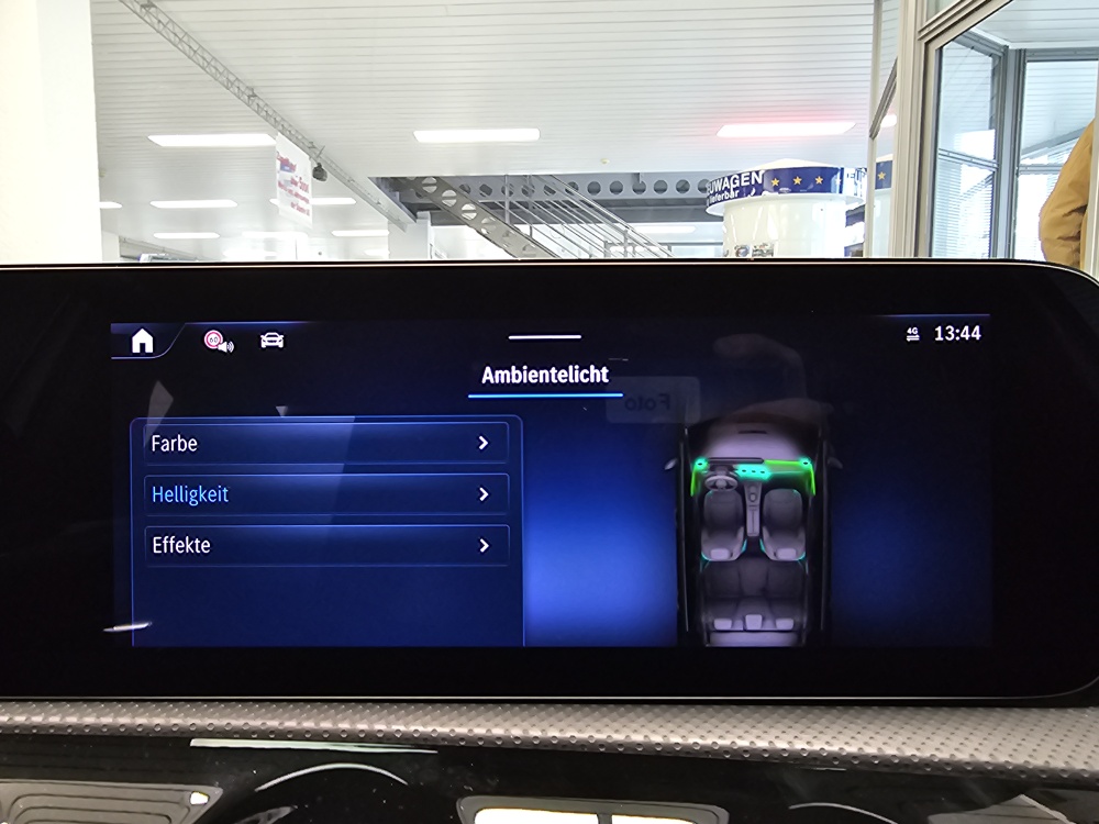 Mercedes-Benz A 250e – Foto 18