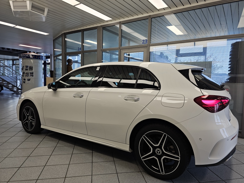 Mercedes-Benz A 250e – Foto 36