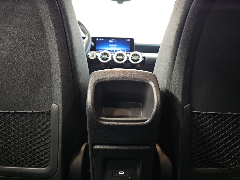 Mercedes-Benz A 250e – Foto 6