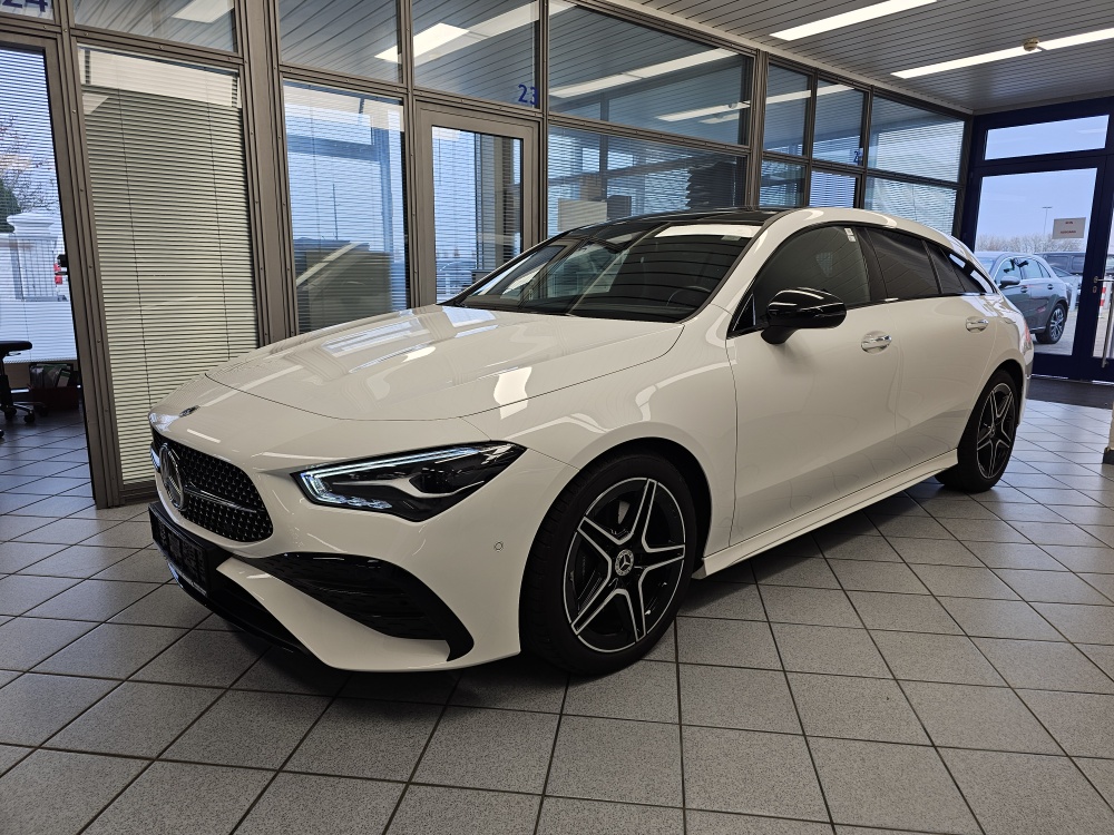 Mercedes-Benz CLA 200 Shooting Brake AMG Line