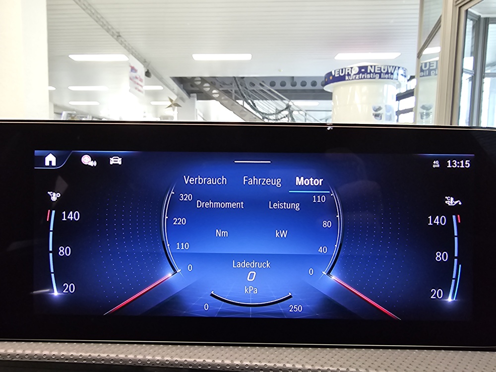 Mercedes-Benz CLA 200 Shooting Brake – Foto 22