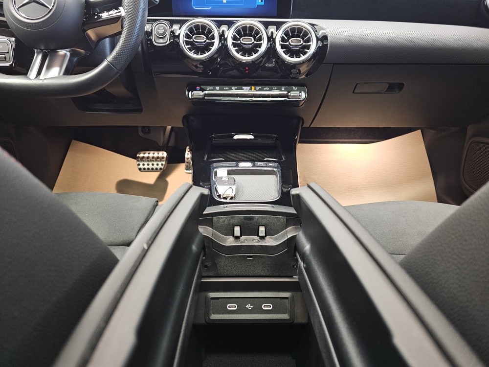 Mercedes-Benz CLA 200 Shooting Brake – Foto 8