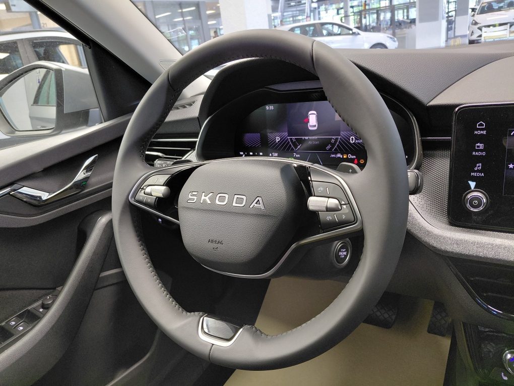 Skoda Kamiq – Foto 15