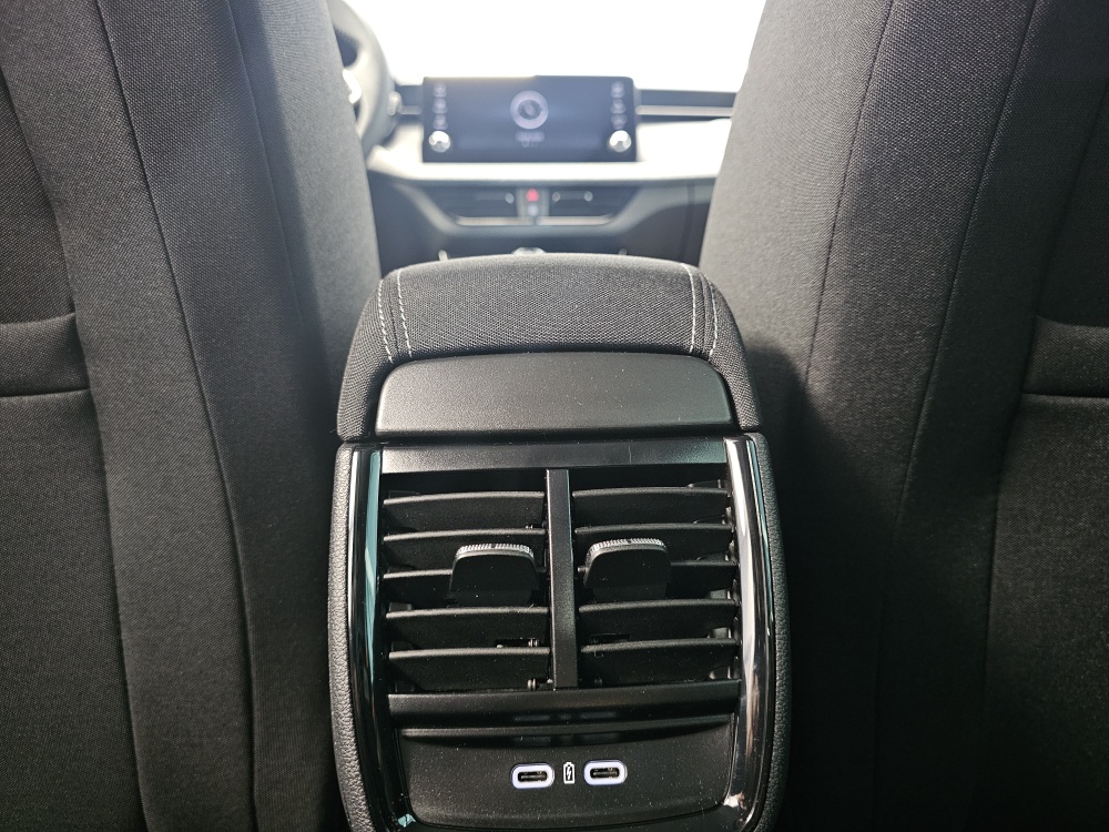 Skoda Kamiq – Foto 7