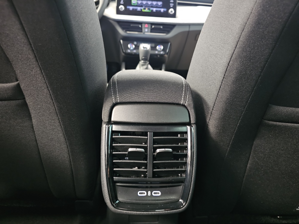 Skoda Kamiq – Foto 6