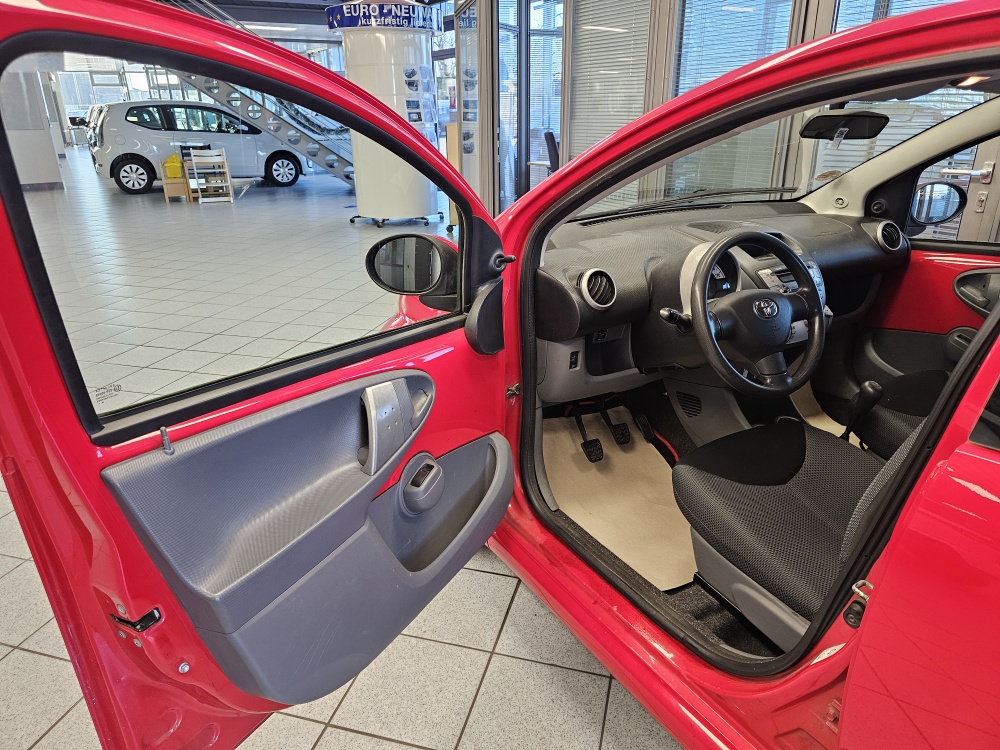 Toyota Aygo – Foto 12