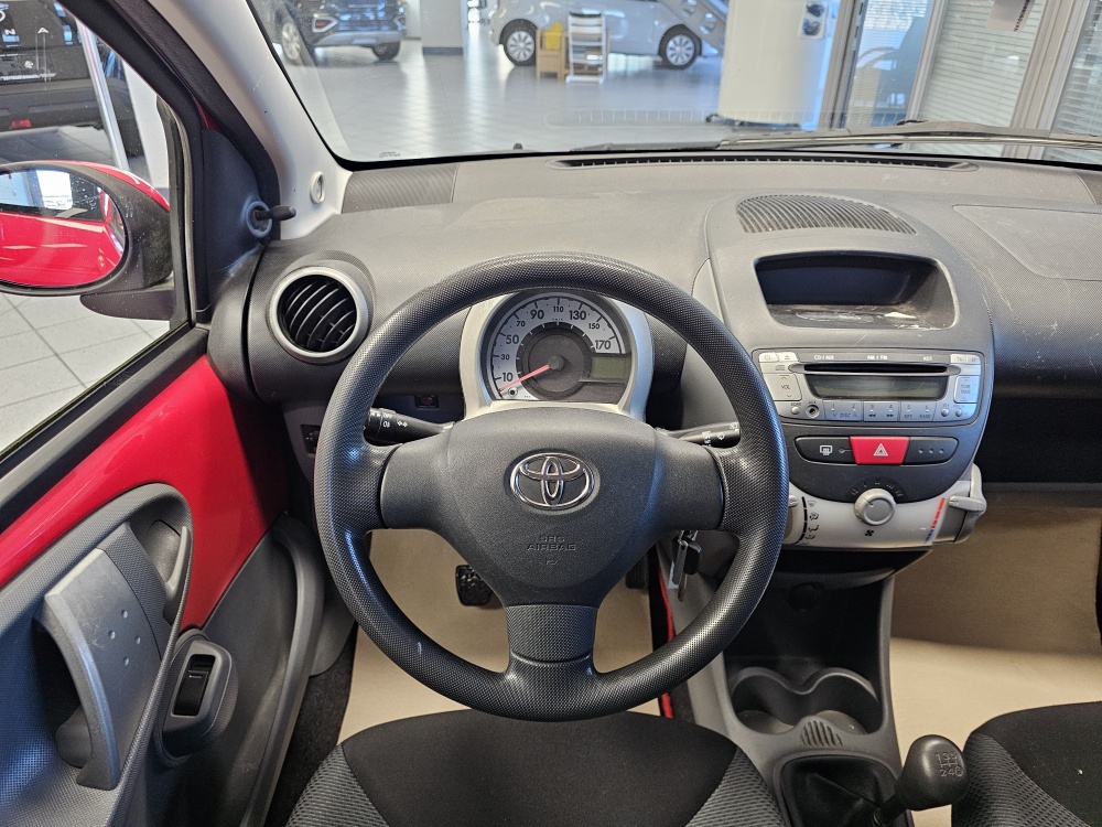 Toyota Aygo – Foto 9