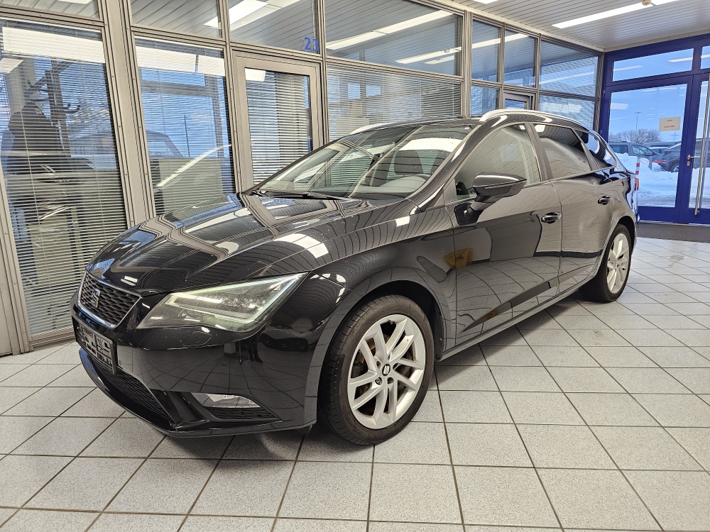 Seat Leon Sportstourer  ST Style