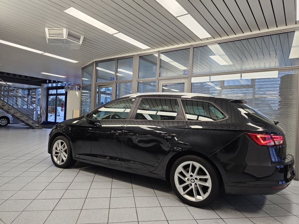 Seat Leon Sportstourer  ST – Foto 23
