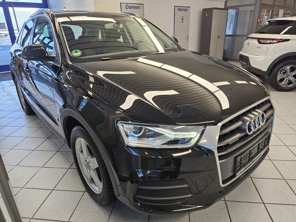 Audi Q3 – Foto 19