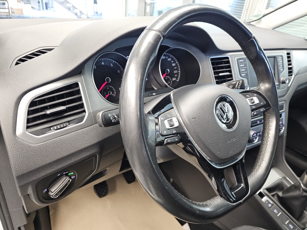 VW Golf Sportsvan – Foto 18