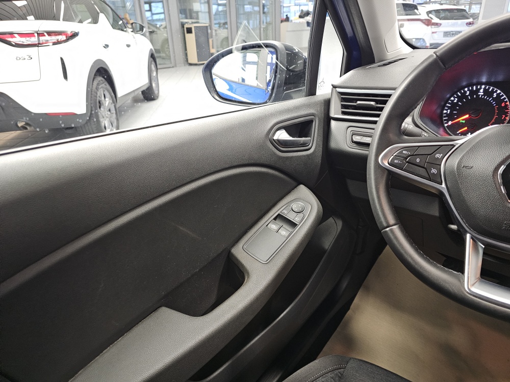 Renault Clio – Foto 15