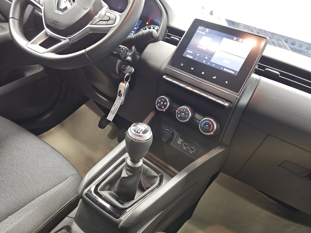 Renault Clio – Foto 6