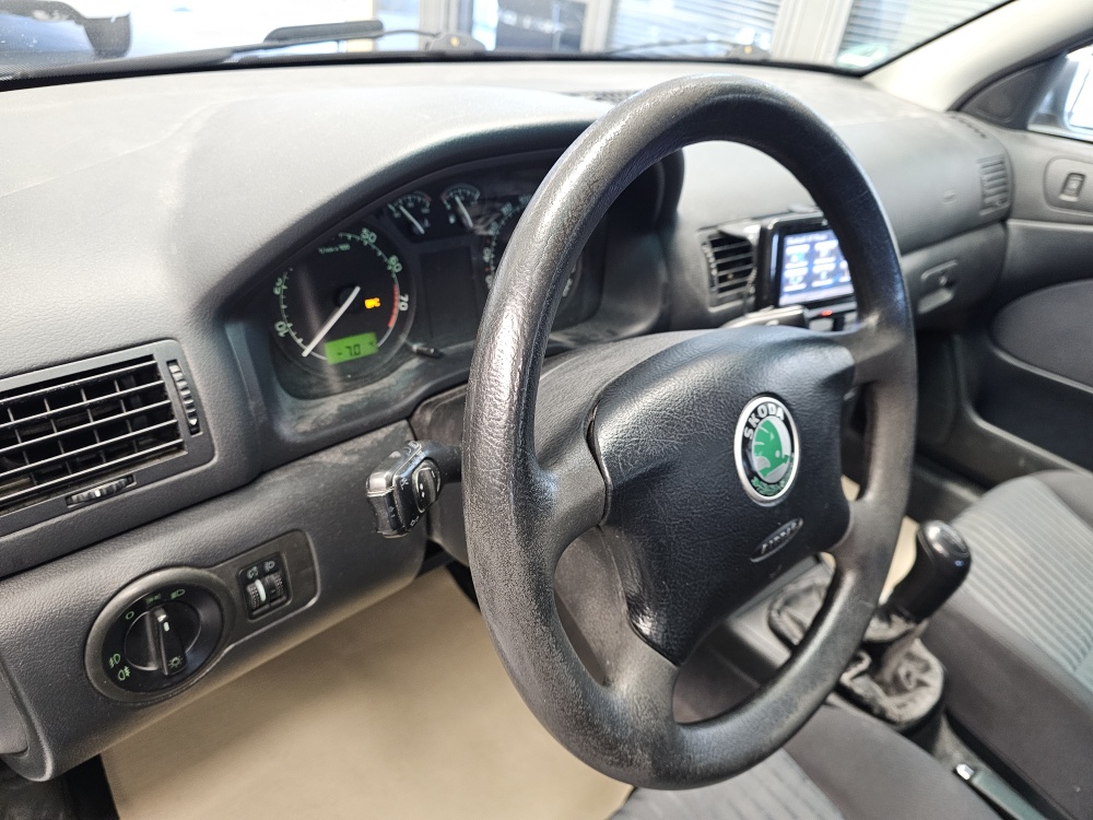 Skoda Octavia Combi – Foto 14