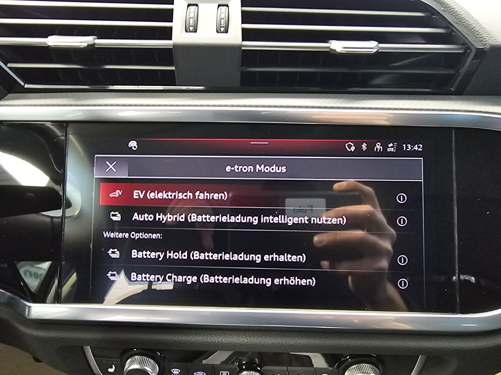 Audi Q3 – Foto 18