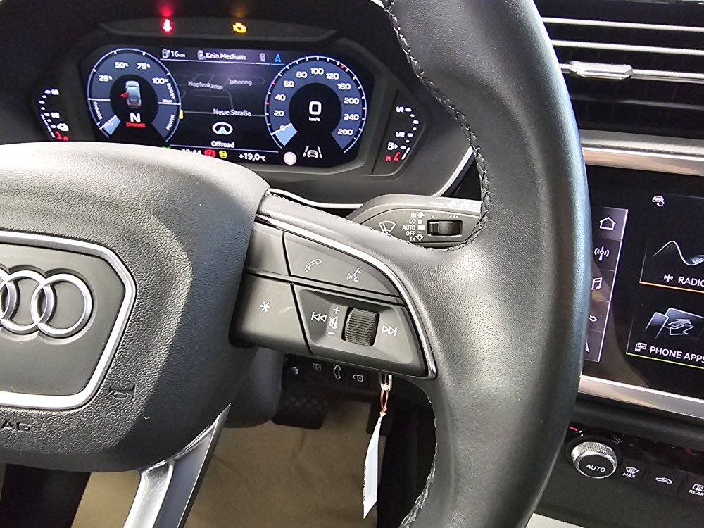 Audi Q3 – Foto 21