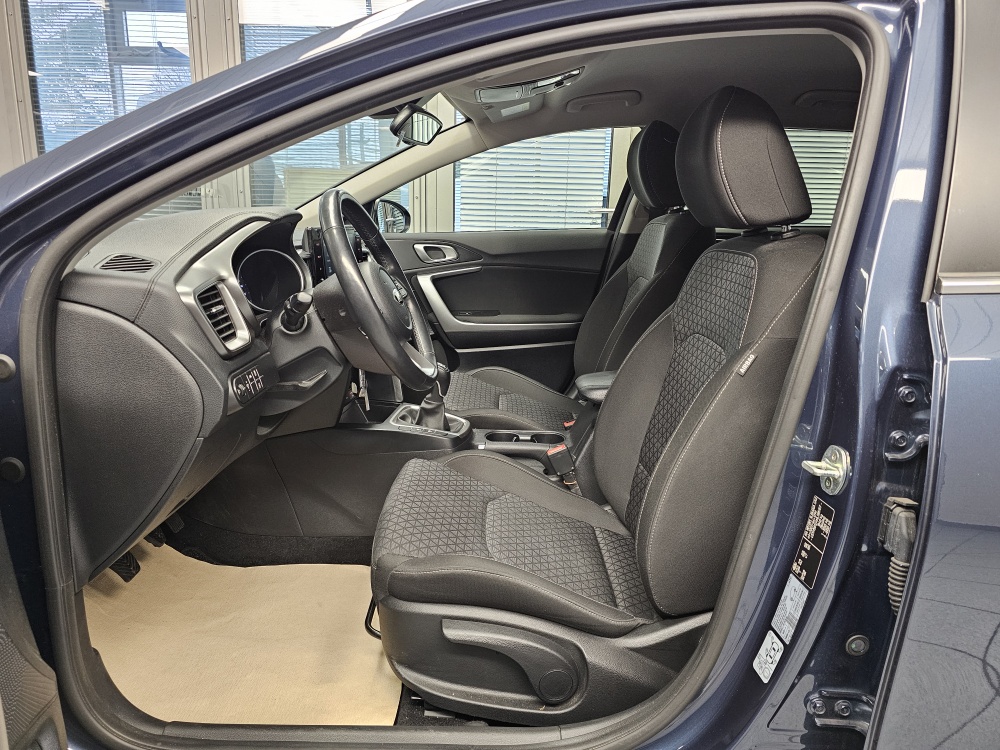 Kia Ceed – Foto 19