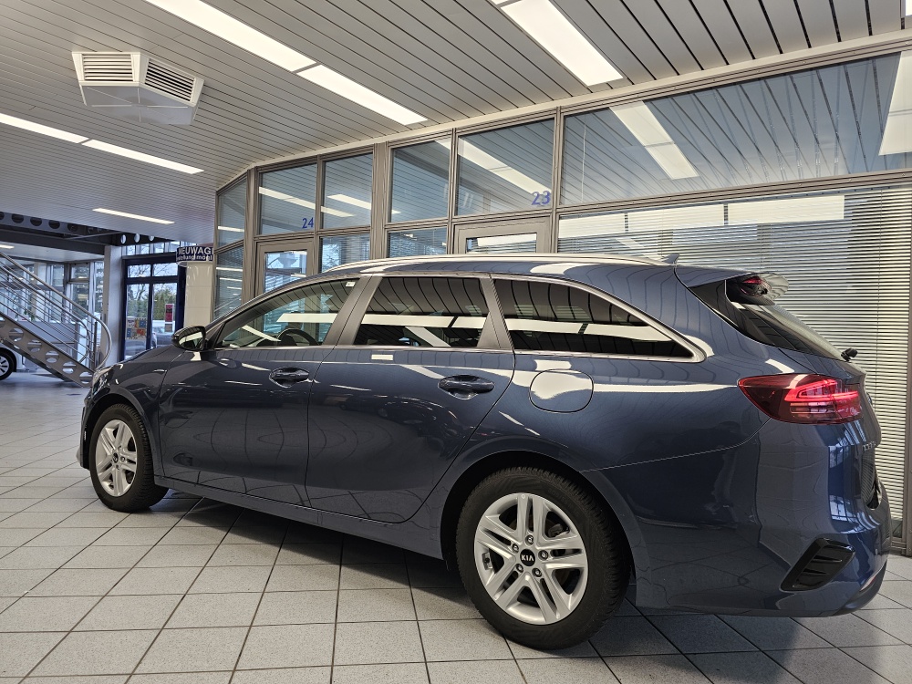 Kia Ceed – Foto 21