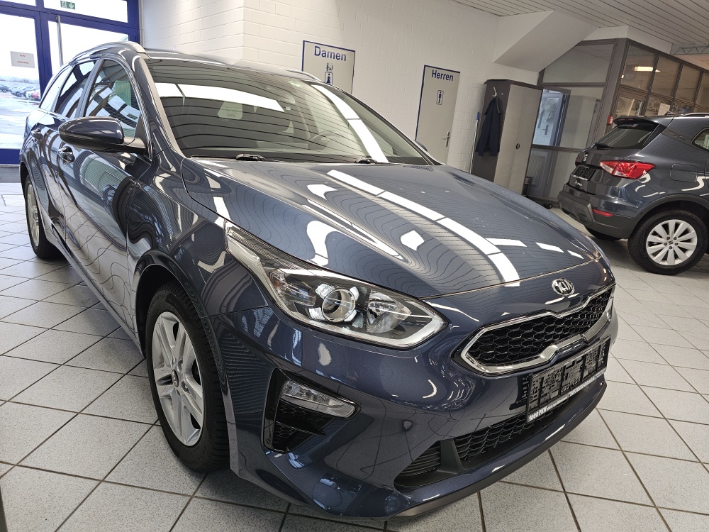 Kia Ceed – Foto 24