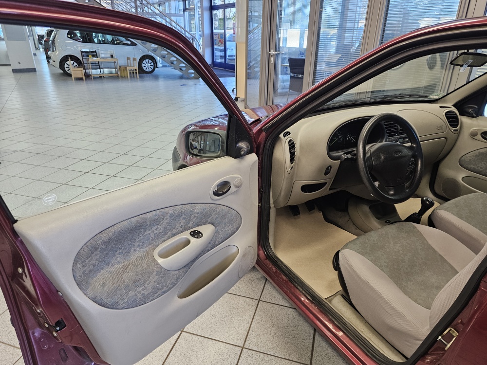 Ford Fiesta – Foto 13