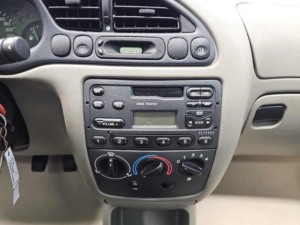 Ford Fiesta – Foto 8