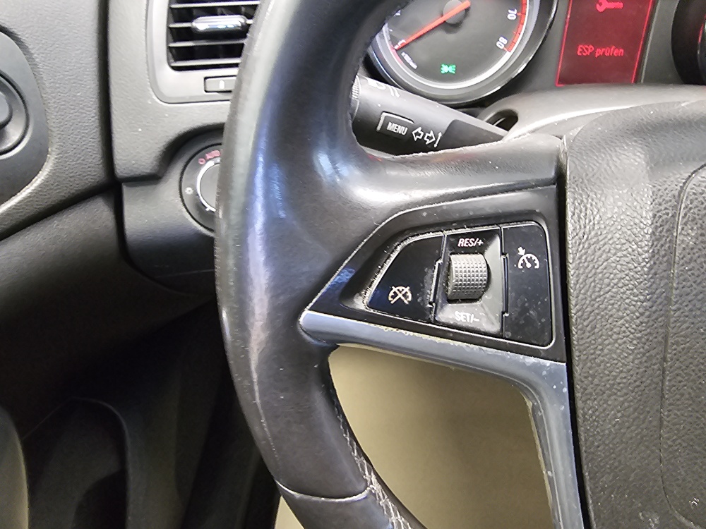 Opel Insignia – Foto 12