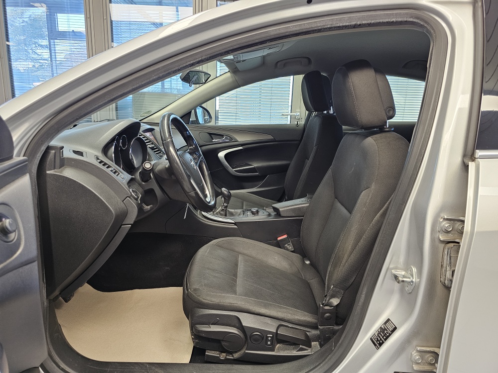 Opel Insignia – Foto 16