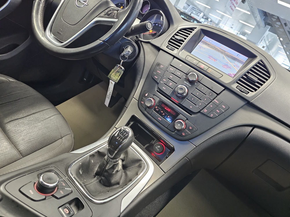 Opel Insignia – Foto 7