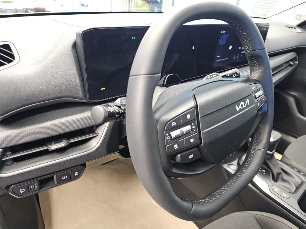 Kia K4 – Foto 22