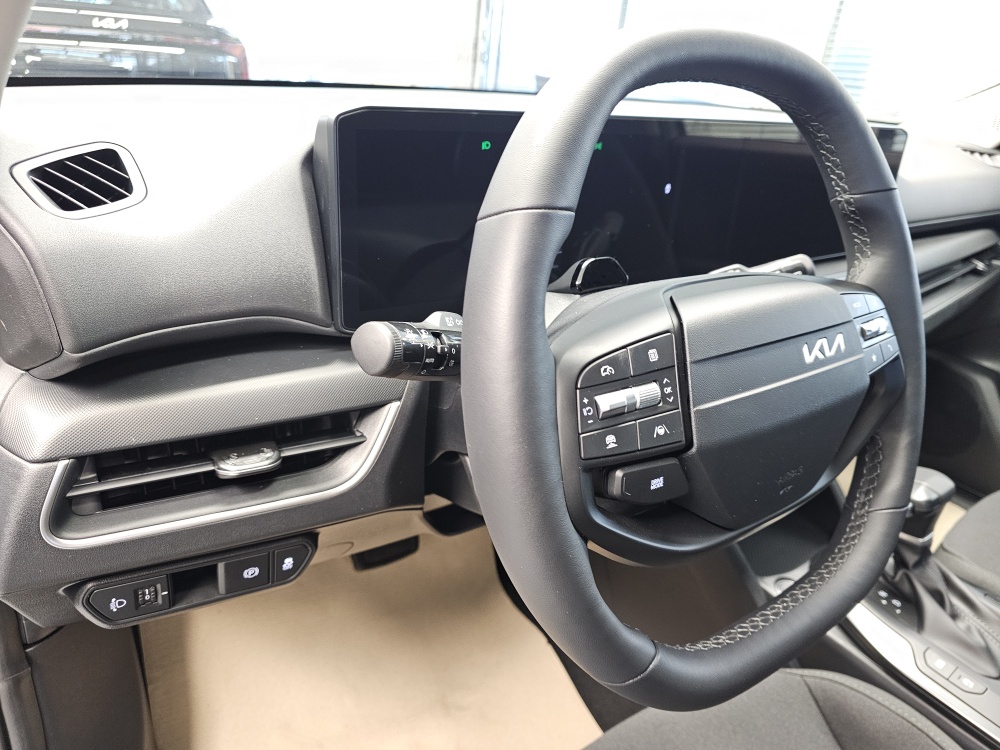 Kia K4 – Foto 23
