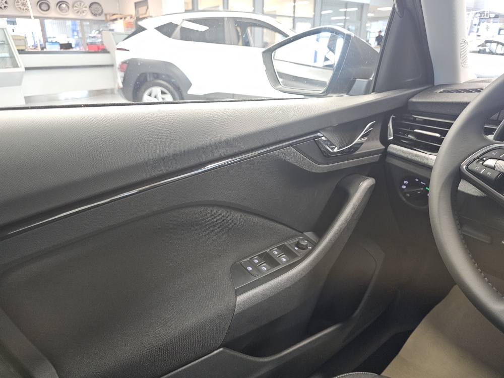 Skoda Kamiq – Foto 18