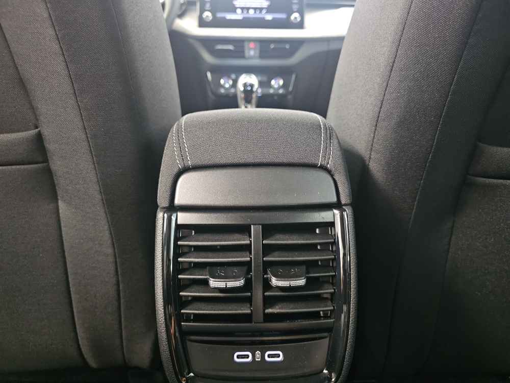 Skoda Kamiq – Foto 5
