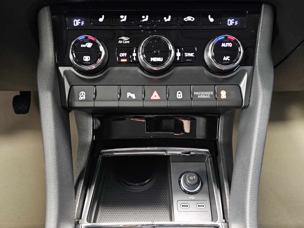 Skoda Karoq – Foto 8