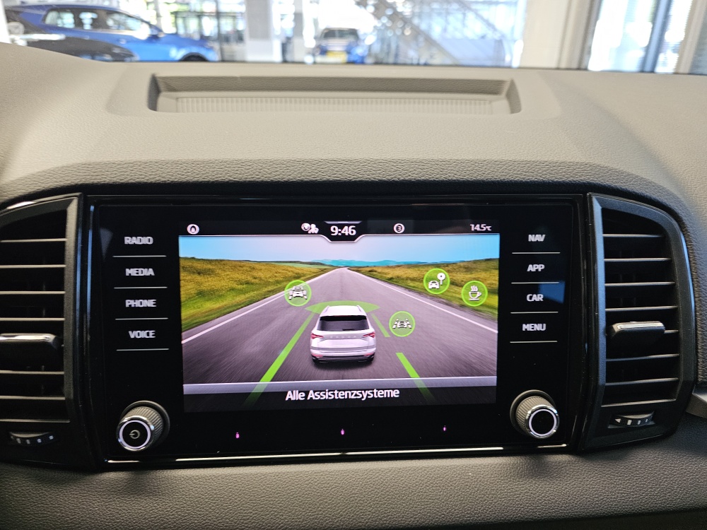 Skoda Karoq – Foto 16