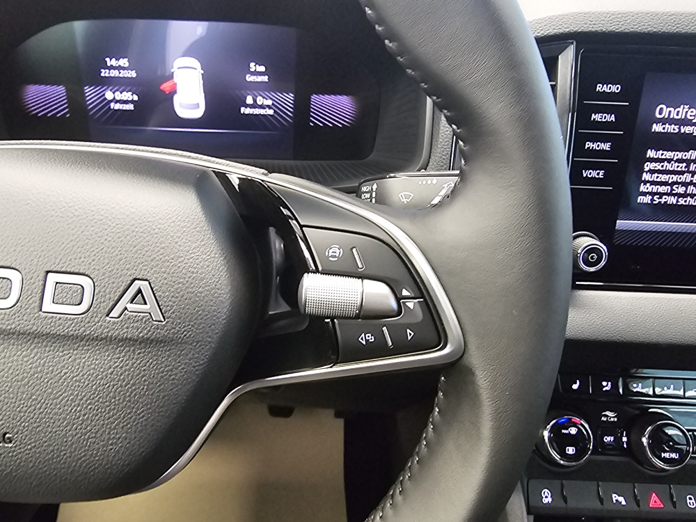 Skoda Karoq – Foto 16