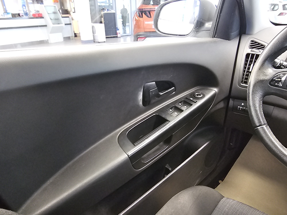 Kia Ceed – Foto 11