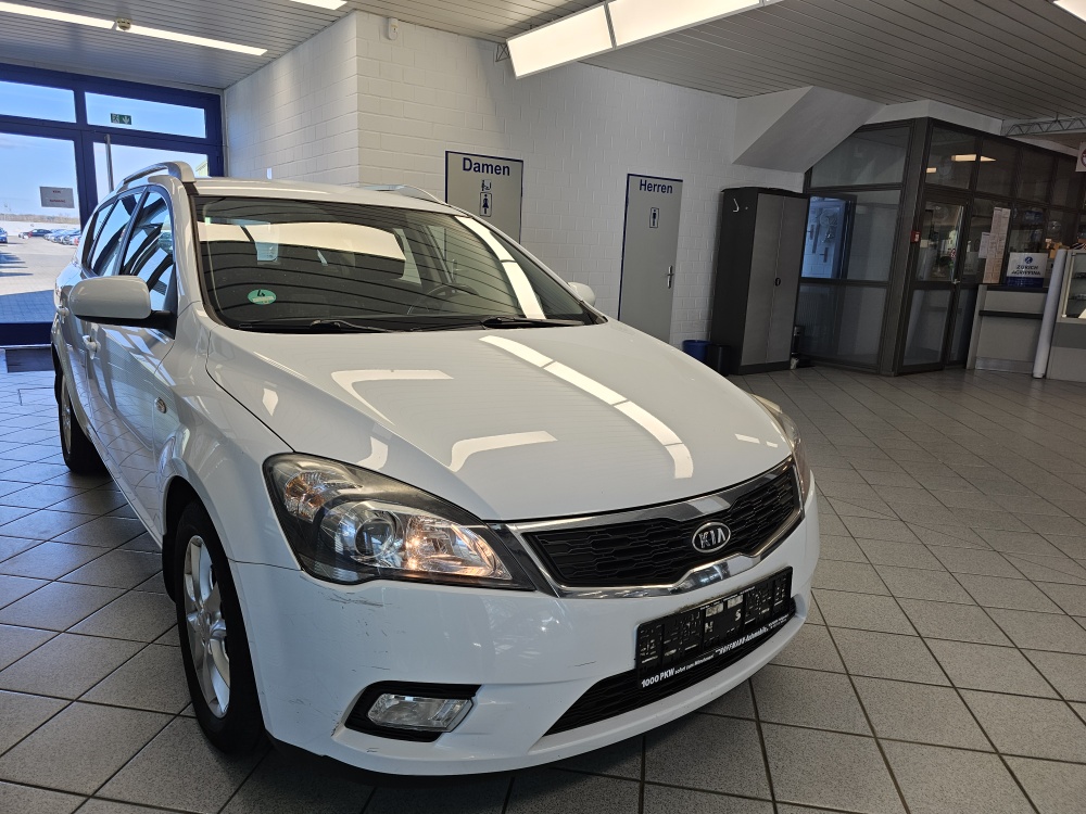 Kia Ceed – Foto 19
