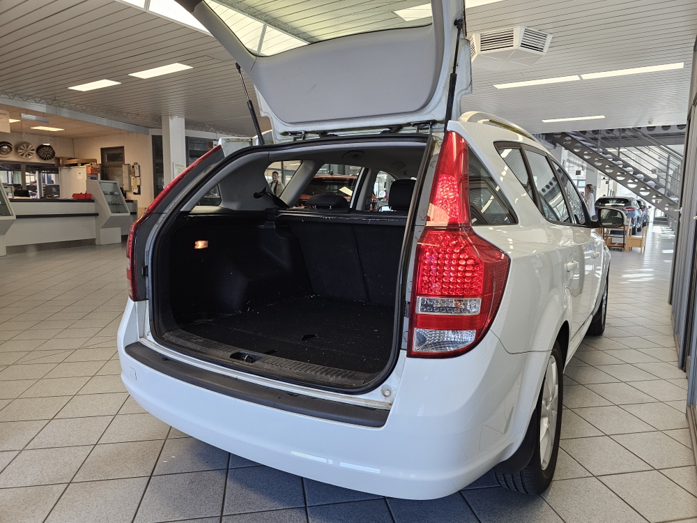 Kia Ceed – Foto 2