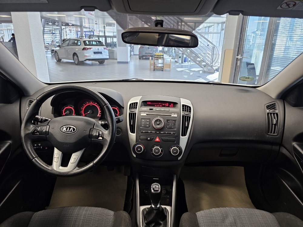 Kia Ceed – Foto 5