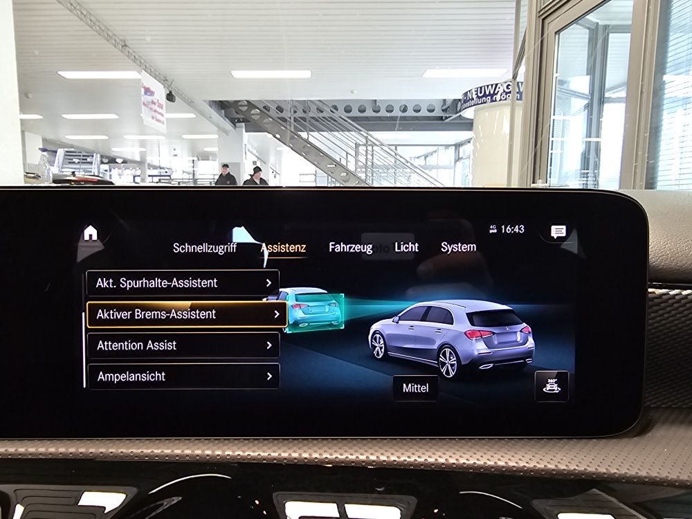 Mercedes-Benz A 200 – Foto 19