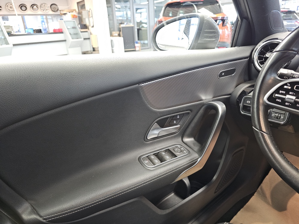 Mercedes-Benz A 200 – Foto 23