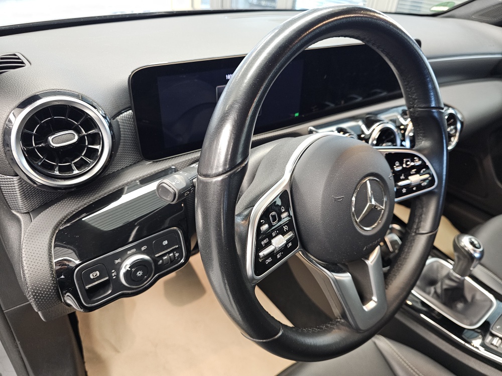 Mercedes-Benz A 200 – Foto 25