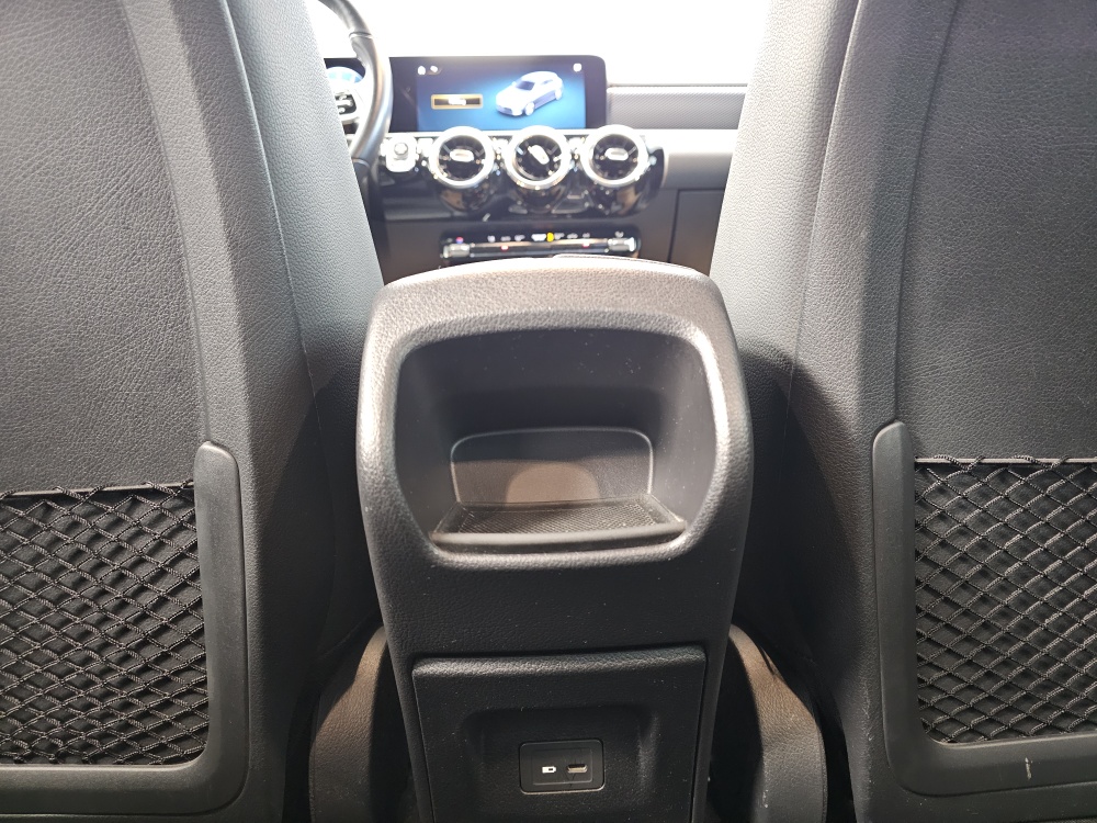 Mercedes-Benz A 200 – Foto 5