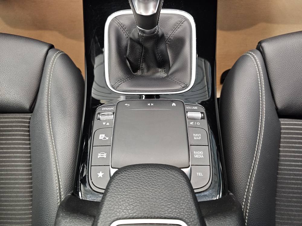 Mercedes-Benz A 200 – Foto 9