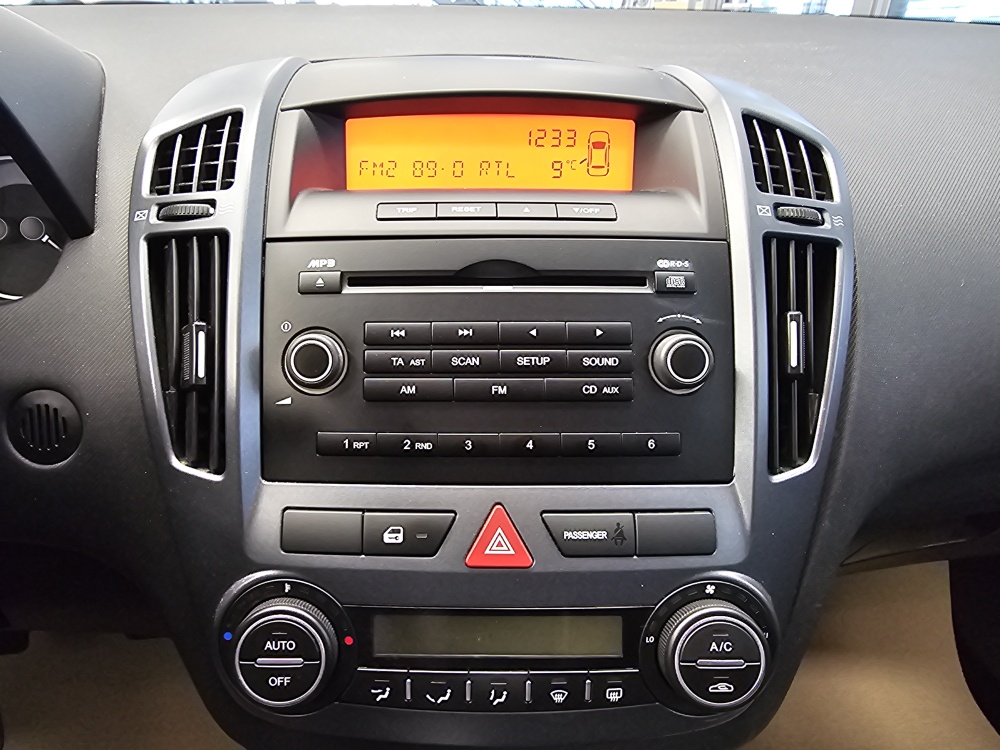 Kia Ceed – Foto 9