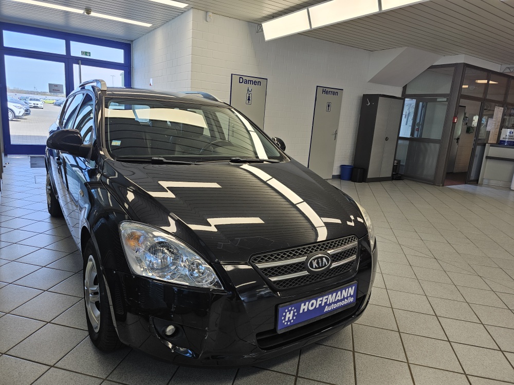 Kia Ceed – Foto 20