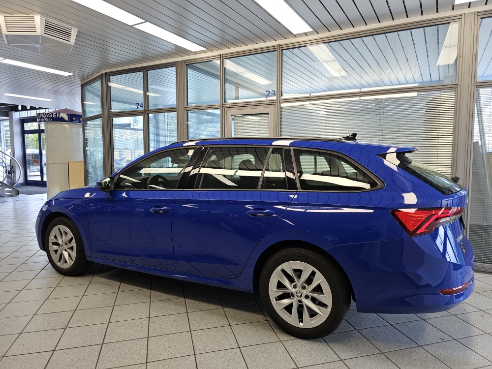 Skoda Octavia Combi – Foto 25